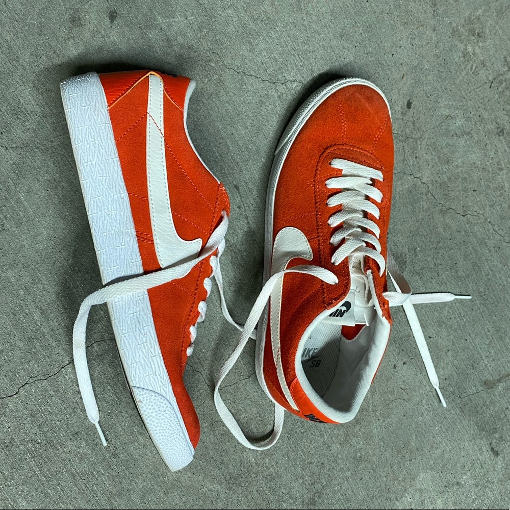 Red Nike Bruin SB Sneakers - Picture 1 of 8